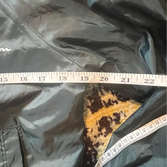 Champion Black Cropped windbreaker Jacket size XS - Picture 4 of 5